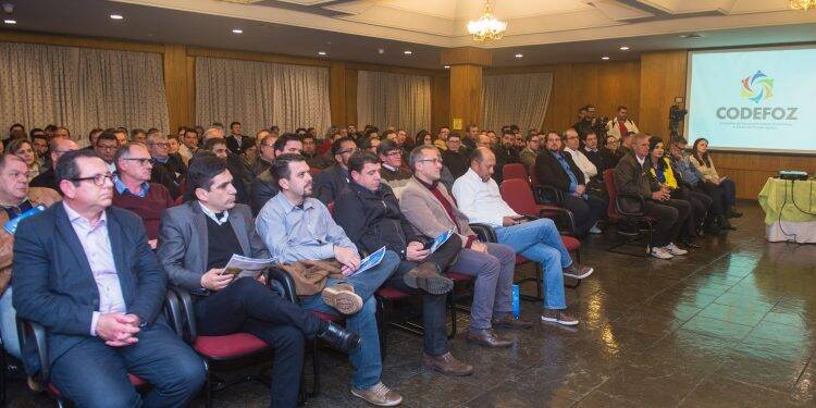 Codefoz entrega pautas prioritárias à candidata a vice-presidente da República Ana Amélia