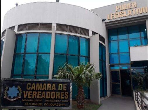 Ex-vereadores e servidores da Câmara de São Miguel devem restituir diárias