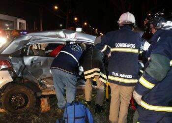 Acidente com caminhão deixa feridos na BR 277, em Foz