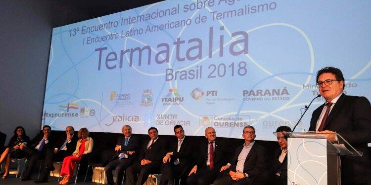 Ministro destaca o potencial de Foz para desenvolver o turismo termal
