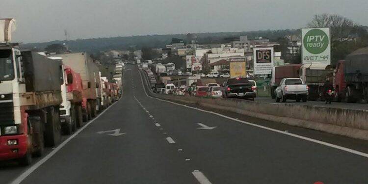 Veículos leves terão prioridade entre 6h e 8h da manhã na Ponte da Amizade