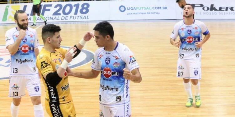 Foz Cataratas Futsal vence campeão mundial