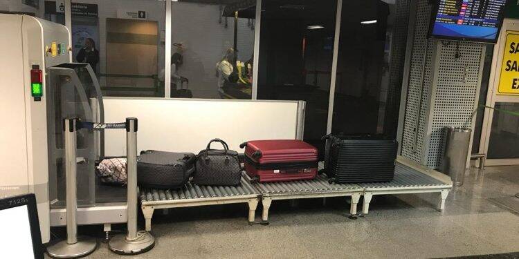 Apreensões no Aeroporto Internacional de Foz ultrapassaram R$ 5 milhões