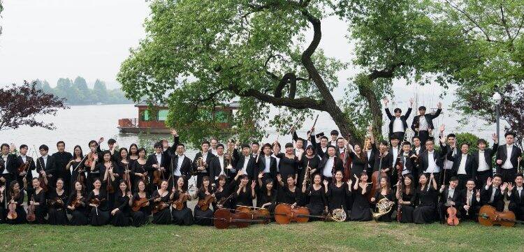 Orquestra Sinfônica da China se apresenta em Foz do Iguaçu