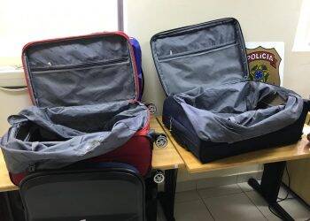 Homem russo é preso com cocaína no aeroporto de Foz do Iguaçu.