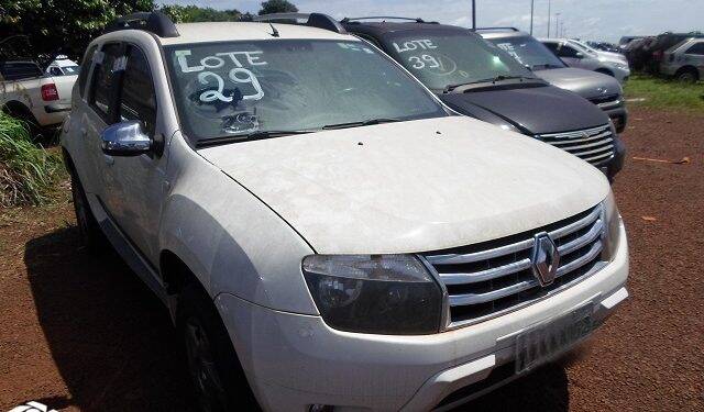 Alfândega da Receita Federal em Foz do Iguaçu realiza leilão eletrônico de veículos apreendidos