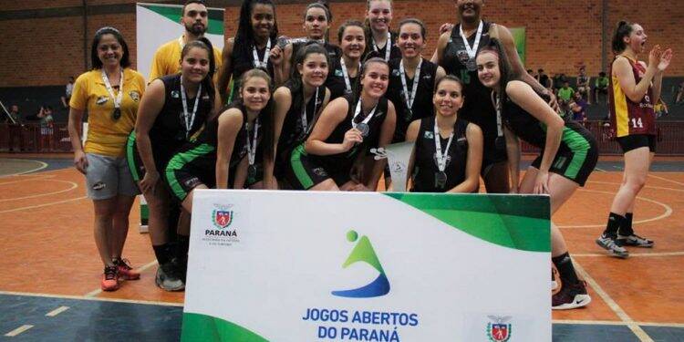 Basquete de Foz é prata nos JAPS 2018