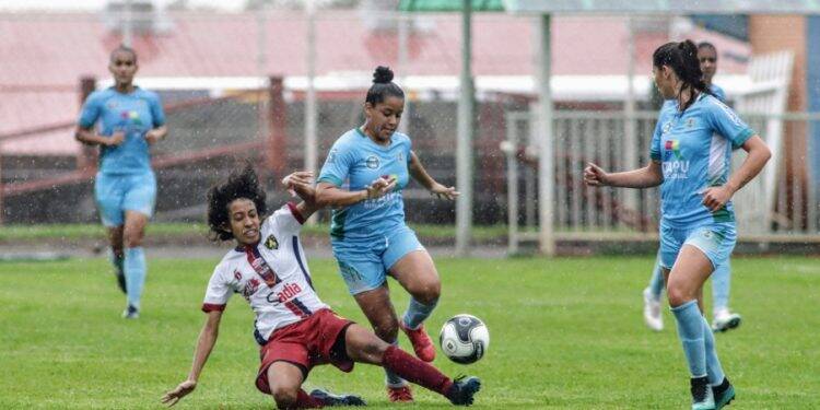 Foz/Coritiba a um empate do título estadual