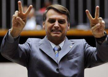 Jair Bolsonaro é eleito presidente da República