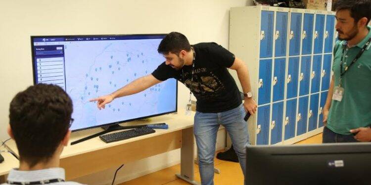 Itaipu e PTI desenvolvem sistema de monitoramento climático em parceria com a Unioeste