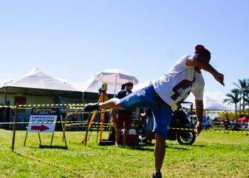 11º Torneio de Arremesso de Celular termina com recorde mundial feminino e tetracampeonato masculino