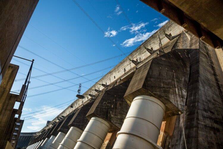 Usina de Itaipu atinge 2,6 bilhões de MWh de energia acumulada