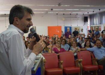 Bobato assume a prefeitura por sete dias durante viagem de Chico à Espanha