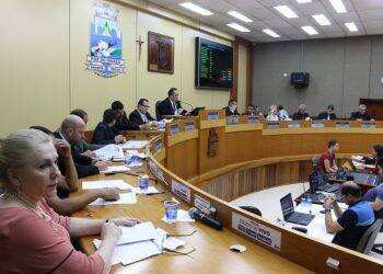 Câmara aprova abertura para som e música ao vivo em bares