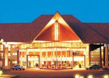 Natal das Luzes Encantadas abre programação de natal em Foz do Iguaçu