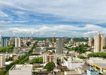 Foz do Iguaçu é a quarta cidade do Paraná em geração de empregos