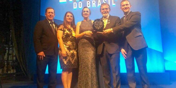 8º Prêmio Líderes do Brasil concede premiação a Sicredi Vanguarda