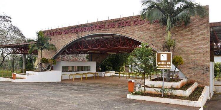 Foz do Iguaçu lança edital de concessão do Centro de Convenções