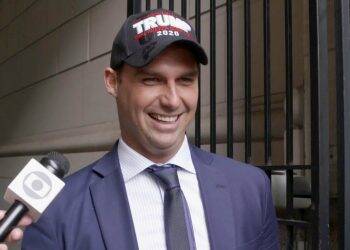 Eduardo Bolsonaro realiza em Foz do Iguaçu a 1° Cúpula Conservadora das Américas