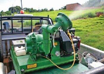 Fumacê começa a percorrer bairros com confirmação dos vírus da dengue e zika