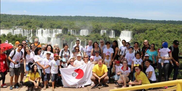 Pacientes da Oncopediatria da Uopeccan visitam as Cataratas do Iguaçu