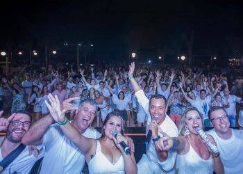 Festa de Réveillon no Mabu Thermas teve início no hotel e continuou no Blue Park