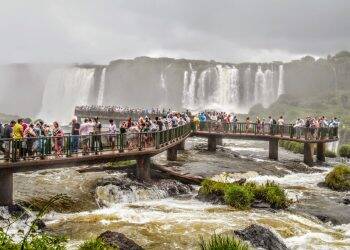 Número de turistas estrangeiros nas Cataratas do Iguaçu cresceu 9,3%