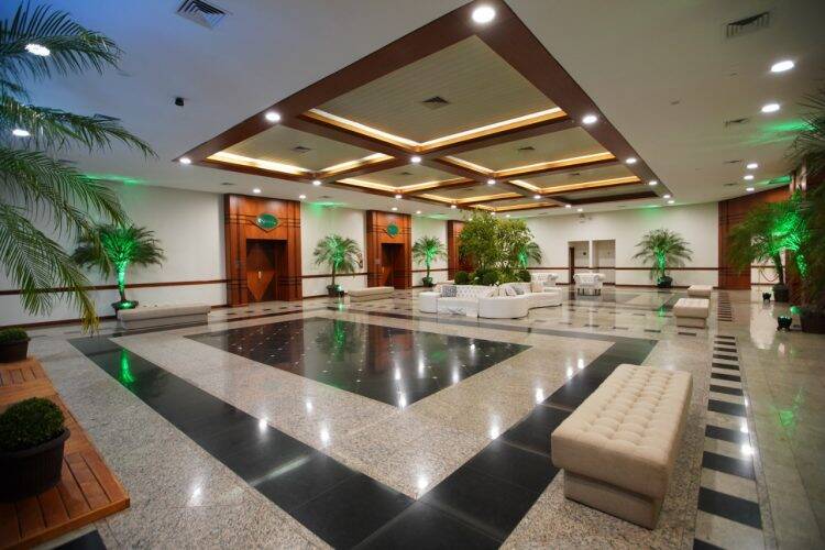 Festa de Réveillon no Mabu Thermas teve início no hotel e continuou no Blue Park