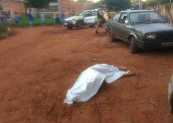 Jovem é morto à tiros na Invasão do Buba