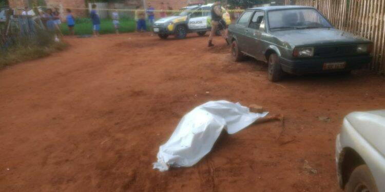 Jovem é morto à tiros na Invasão do Buba