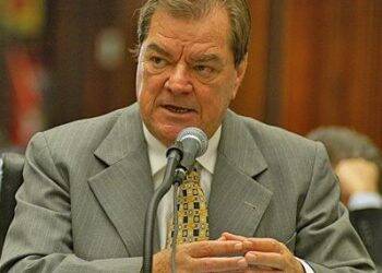 Morre o ex-deputado paranaense Caito Quintana, aos 72 anos