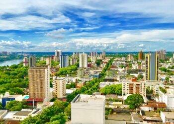 Foz do Iguaçu deve receber 300 mil pessoas em 600 eventos neste ano