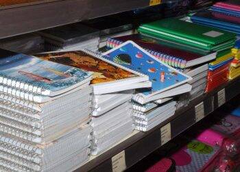 Ipem-PR faz alerta para compra de materiais escolares