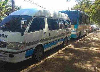 Foztrans irá limitar número de vans paraguaias que levam estudantes a Cidade do Leste