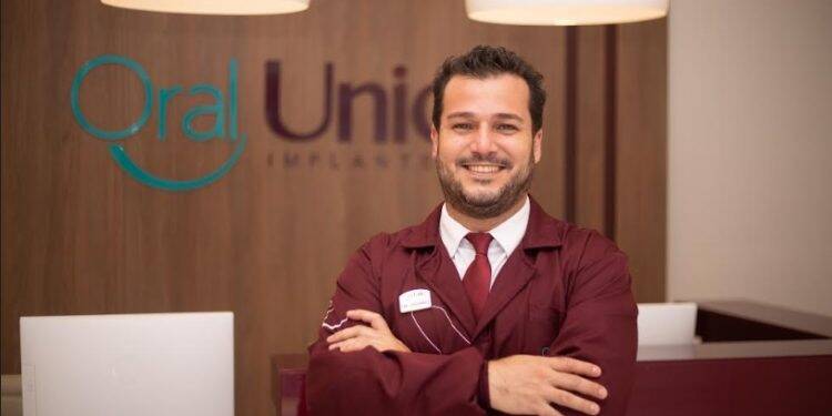 A evolução dos implantes dentários: chegou a hora de voltar a sorrir!