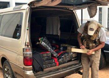 Brasileiro é preso no Paraguai tentando trazer maconha para Foz do Iguaçu