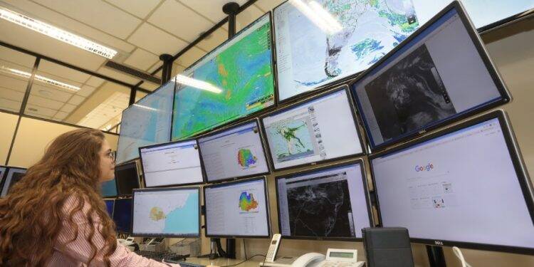 Simepar vai avaliar a situação de 461 barragens existentes no Paraná