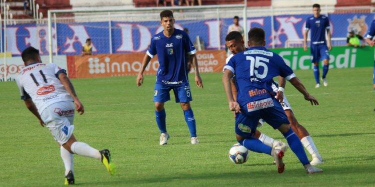 Foz Futebol X Cascavel no Estádio do ABC