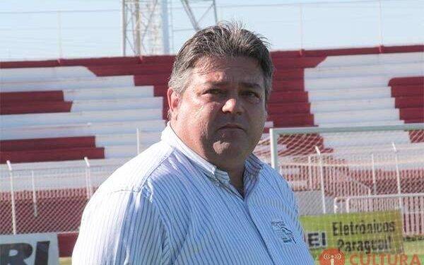 Foz FC em crise técnica vai contratar reforços