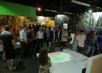 Exposição Itaipu Natureza tem desconto para moradores lindeiros