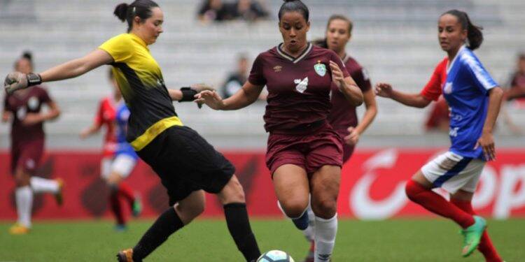 Foz/Athletico se prepara para estrear no Brasileiro