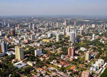 Foz do Iguaçu se mantém como quarto maior gerador de empregos no Paraná