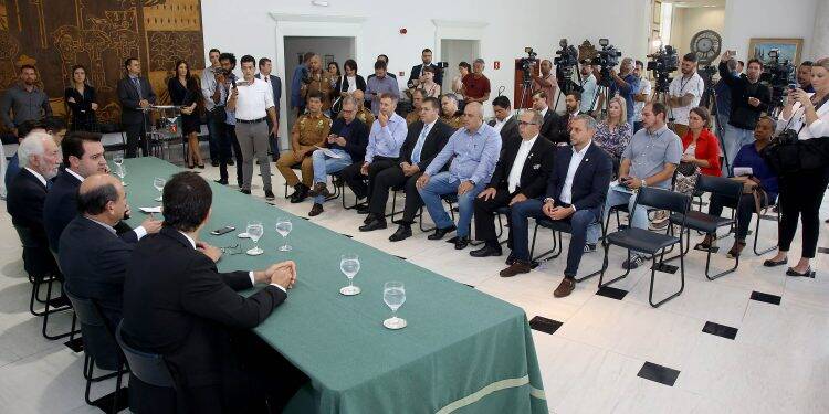 Programa de proteção a alunos e professores atenderá 28 colégios em Foz