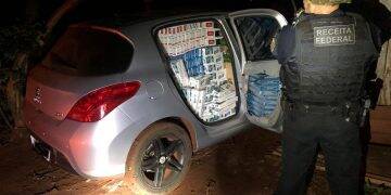 Receita Federal apreende veículo com 19 mil maços de cigarro