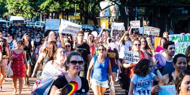Marcha das Mulheres acontece na quinta-feira em Foz do Iguaçu