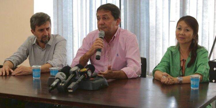 Se estado não fizer repasse ao hospital, município deve cortar investimentos em obras, diz prefeito