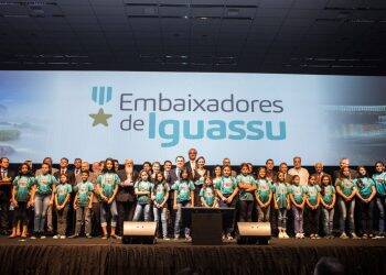 Profissionais recebem o título Embaixadores de Iguassu