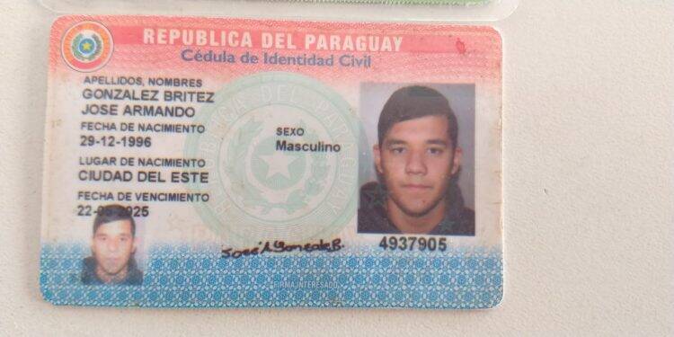 PRF atira em caminhonete após motorista não acatar ordem de parada na Ponte da Amizade