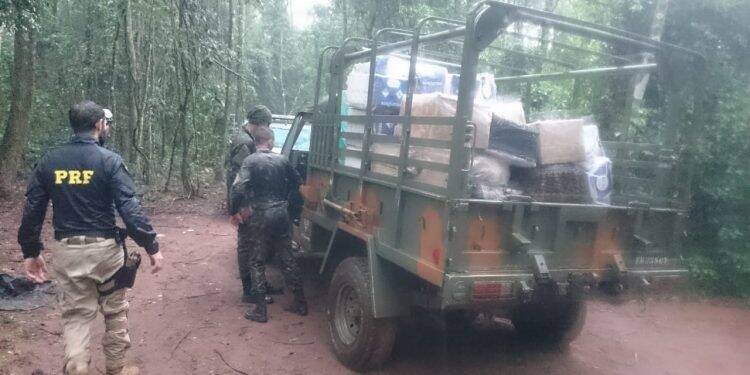 Batalhão de Fronteira apreende contrabando de agrotóxicos em aldeia indígena
