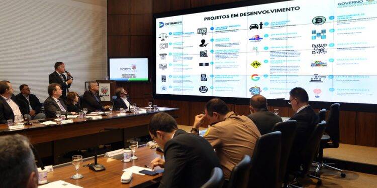 Detran vai intensificar campanhas educativas para diminuir acidentes